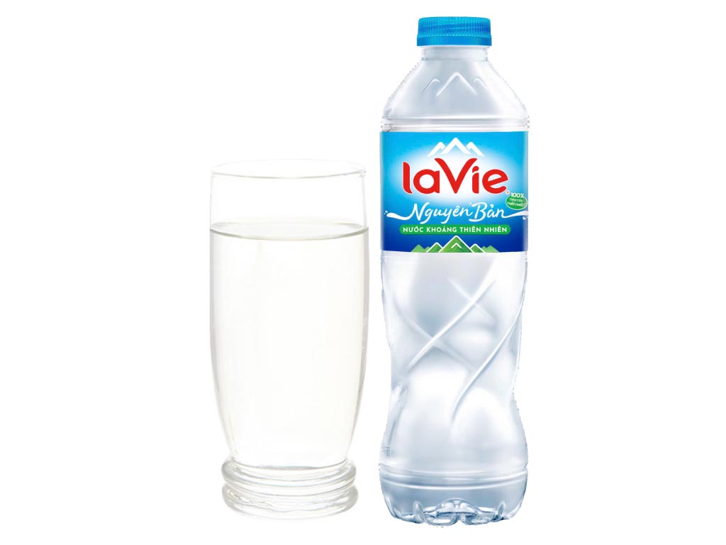 Nước khoáng La Vie 500ml